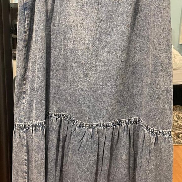 Maxi denim skirt - Picture 3 of 4